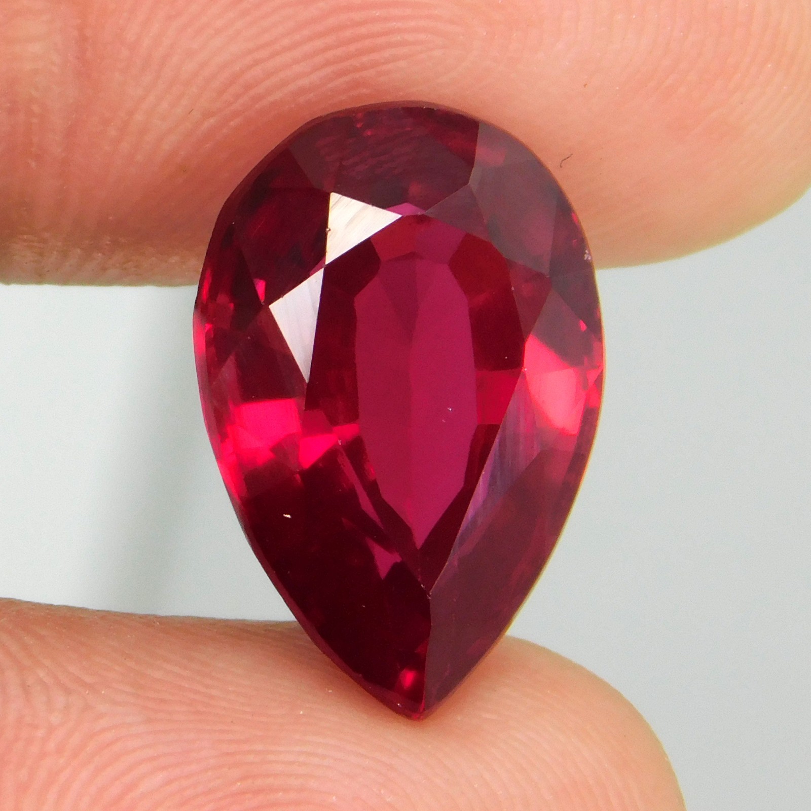 Natural 11.20 Ct Red Ruby from Mozambique Certified Luxury Gemstone for Her&Self