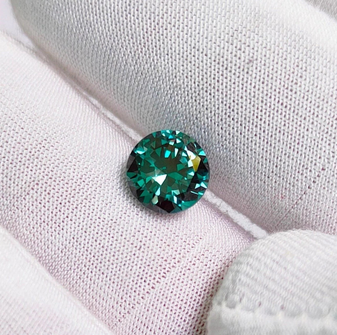 CERTIFIED Natural Teal Sapphire 8.50 Ct Round Cut Excellent Loose Gemstone