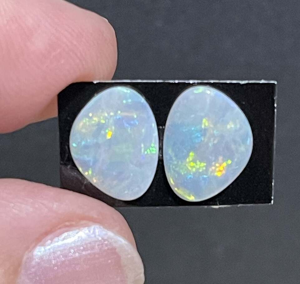 2.2ct 11.3×8.3×1.3mm Pair Sparkly Crystal Pipe Australian Opal Cabochon Gem