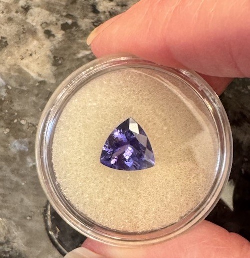 2CT 8.5MM Tanzanite Trillion Loose Stone
