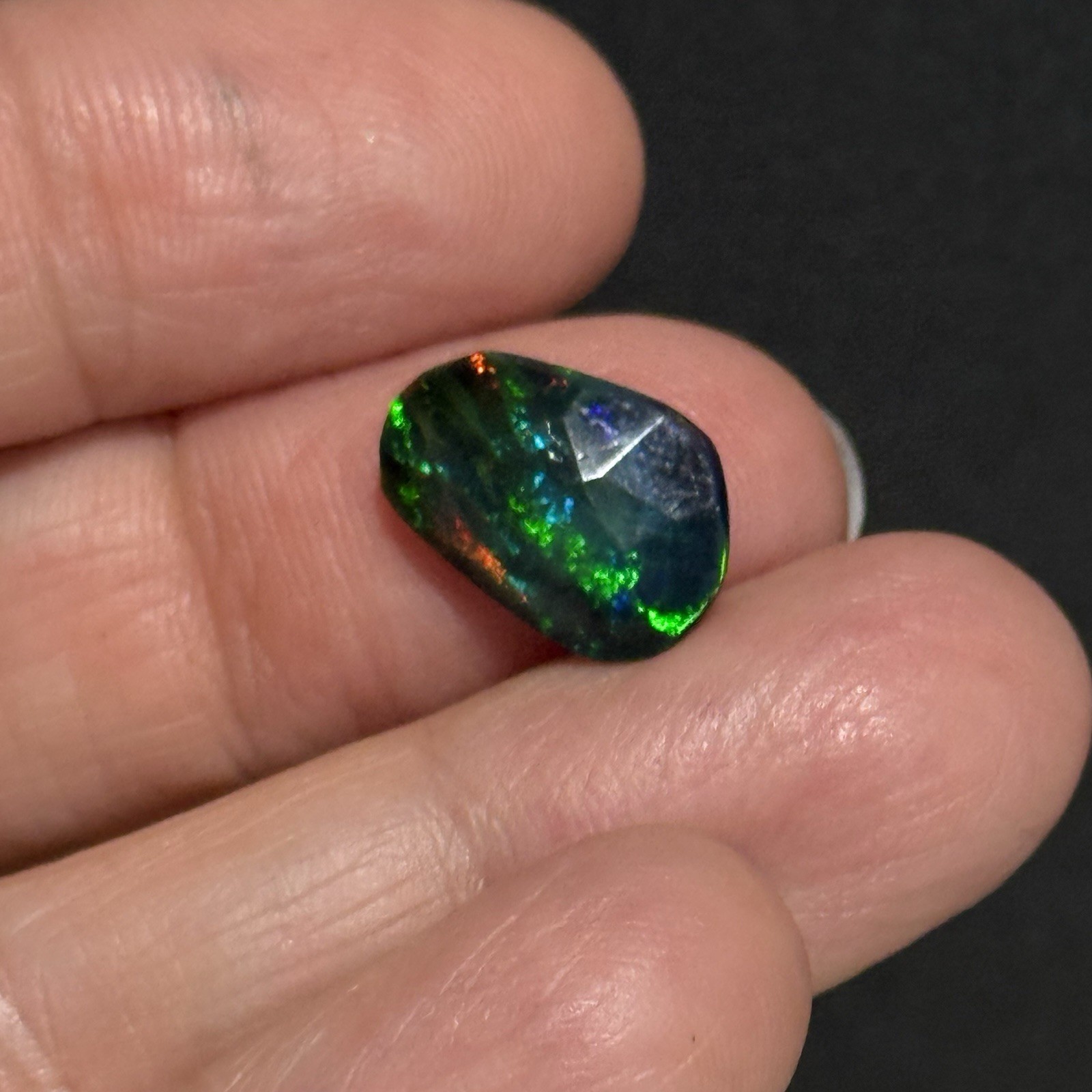 2.3ct 14.1×9.8×3.4mm Dark Blue Smoked Ethiopian Welo Opal Rose Cut Cabochon Gem