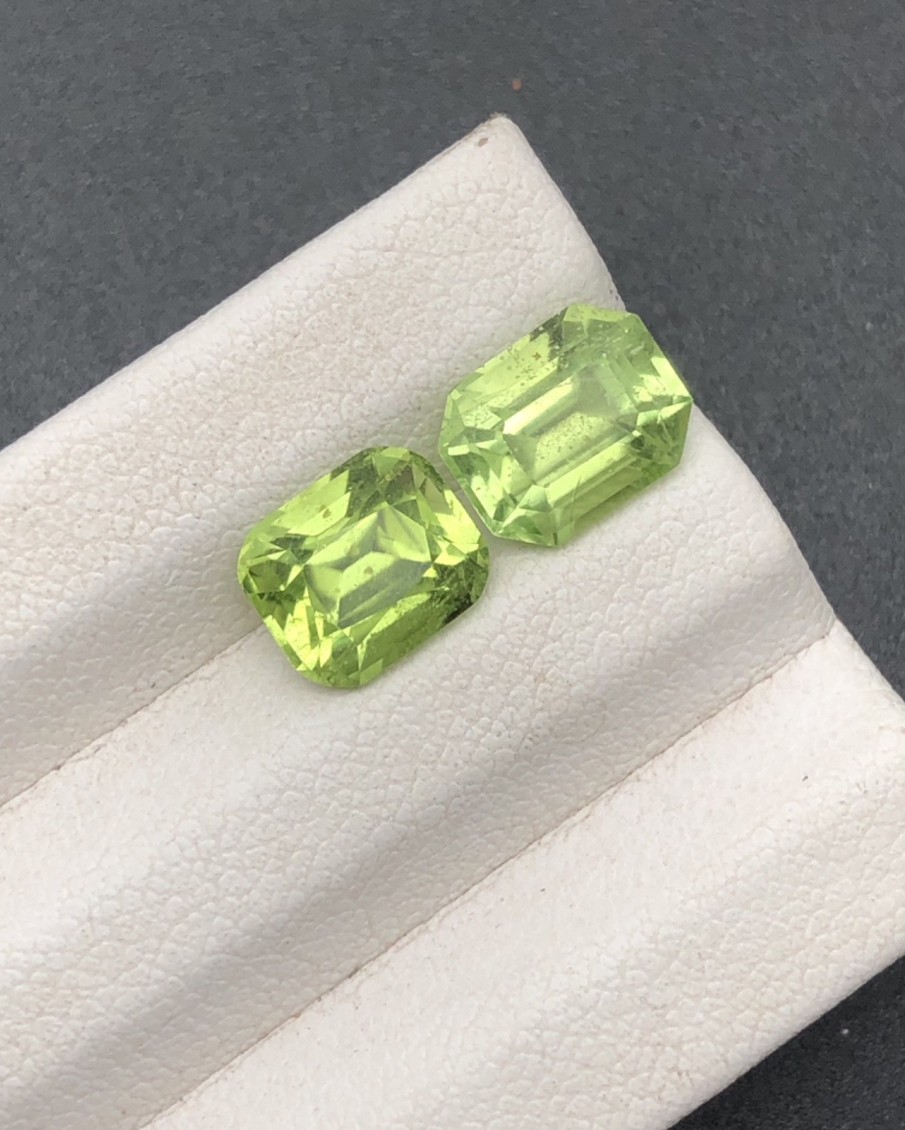 Natural Peridot 4.85 Ct Lot 2 Pieces Not Pair Cushion & Octagon Cut Pakistan