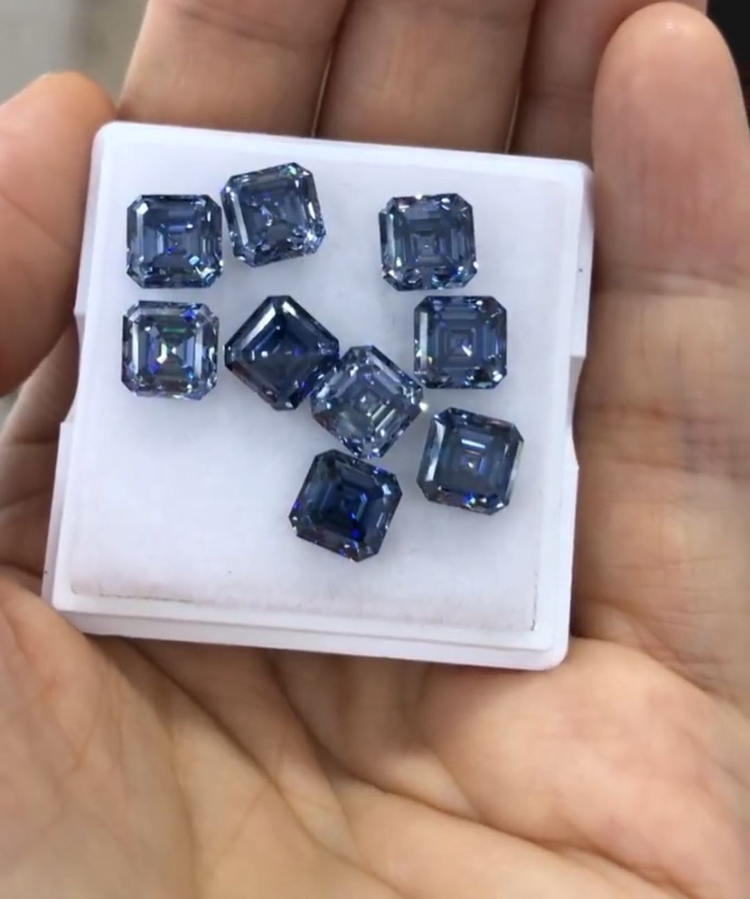 1.00 Ct to 5.00 Ct Royal Blue Asscher Cut Loose Moissanite VVS1 For Jewelry