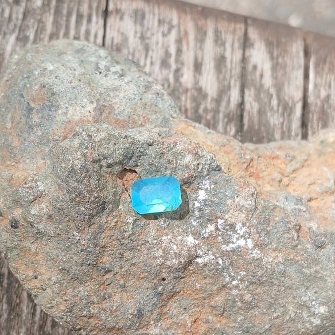 Rectangular Cut Blue Gem Silica 0.95ct Gemstone USA(READ DESCRIPTION)
