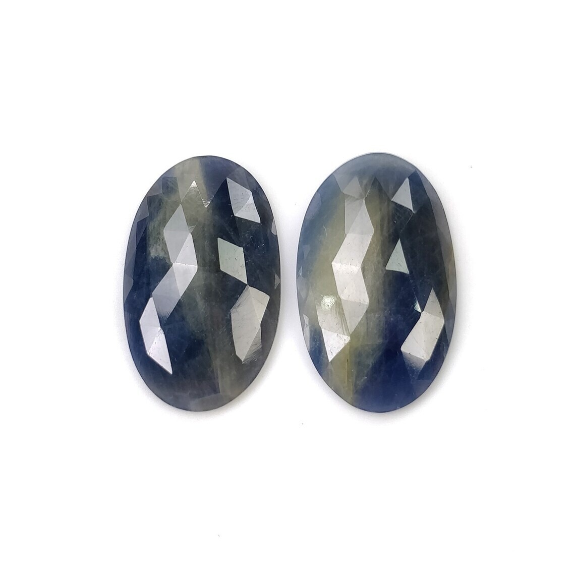 30.65cts 100% Natural Unheated Bi-Color Multi Sapphire Oval Shape 24*15mm Pair