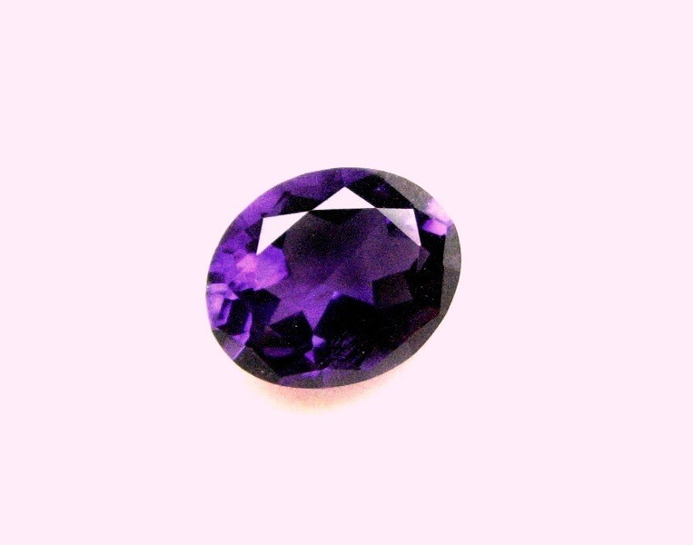 Natural Loose Oval Amethyst 2.93 Cts , 10.8 x 8.8 x5.6 MM LxWxD 1 Pc