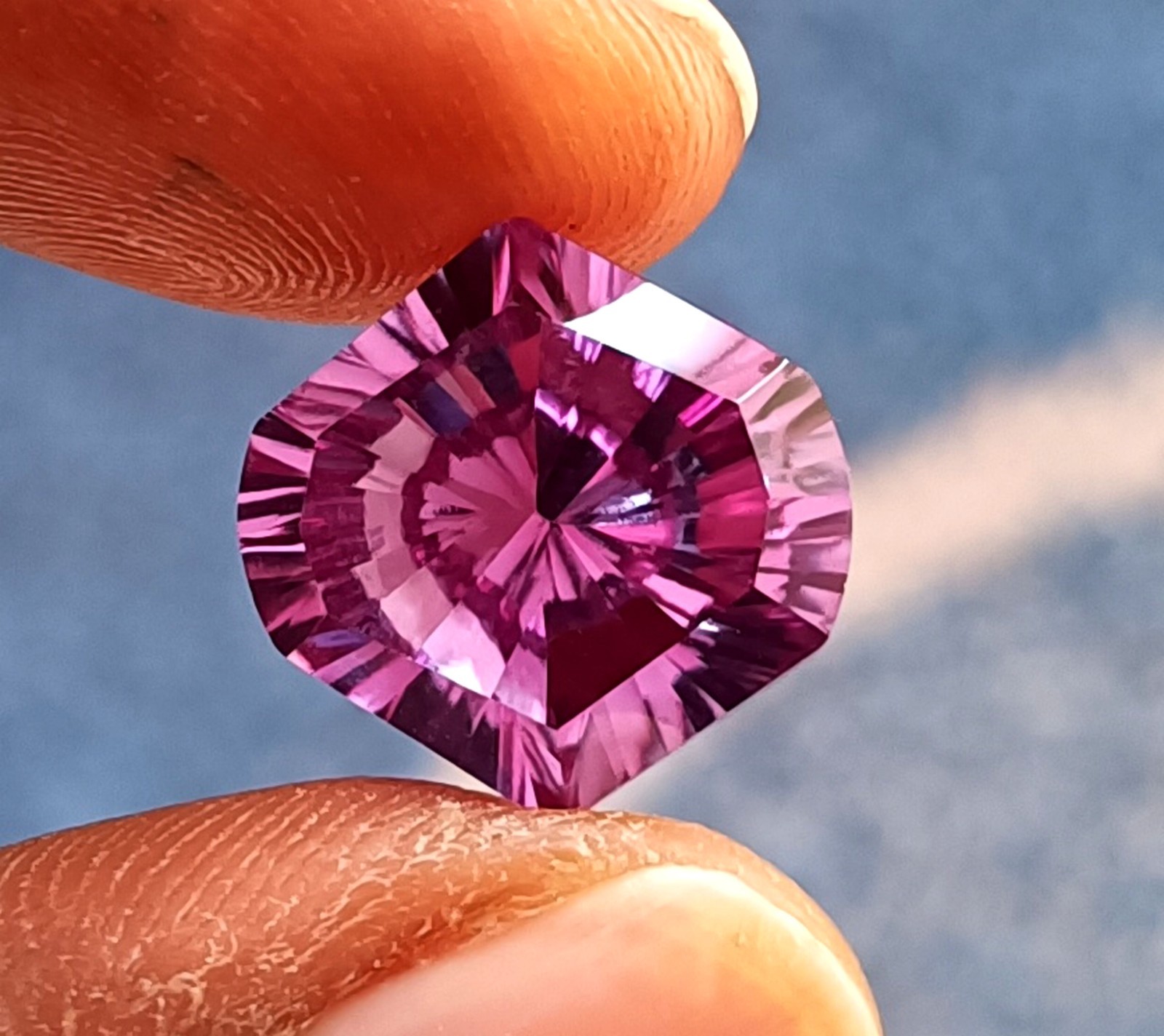 11.85 Ct NATURAL Loose Montana Bi-Color Change Sapphire Fancy Loose GEMSTONE