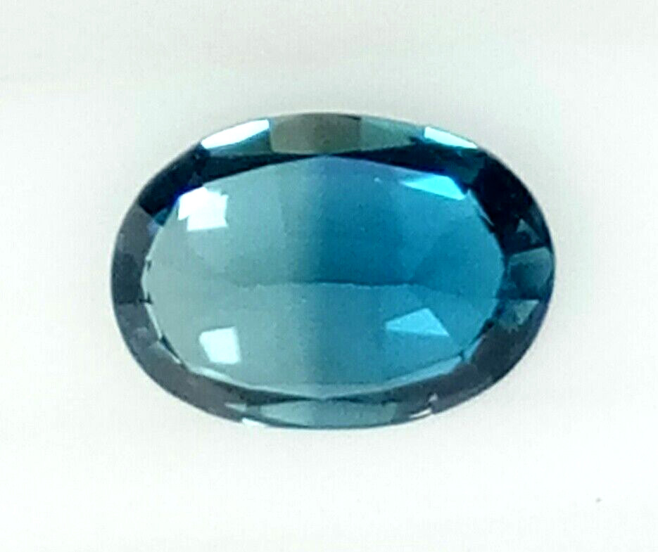 NATURL BLUE ZIRCON 0.97 Cts BEAUTIFUL LOVELY LUSTER AND COLOR OVAL LOOSESTONE