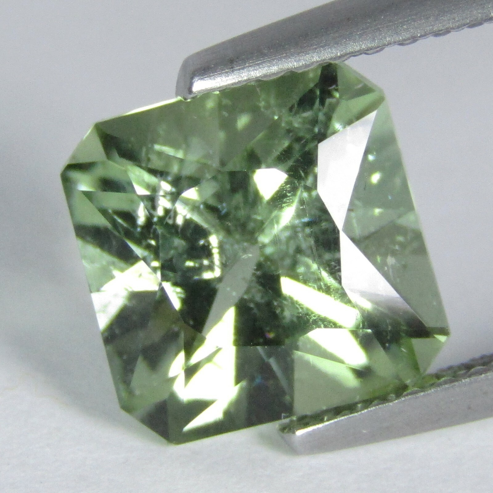 3.11Cts Natural Gorgeous Green Tourmaline 8.4mm Radiant Cut Mozambique Gemstone