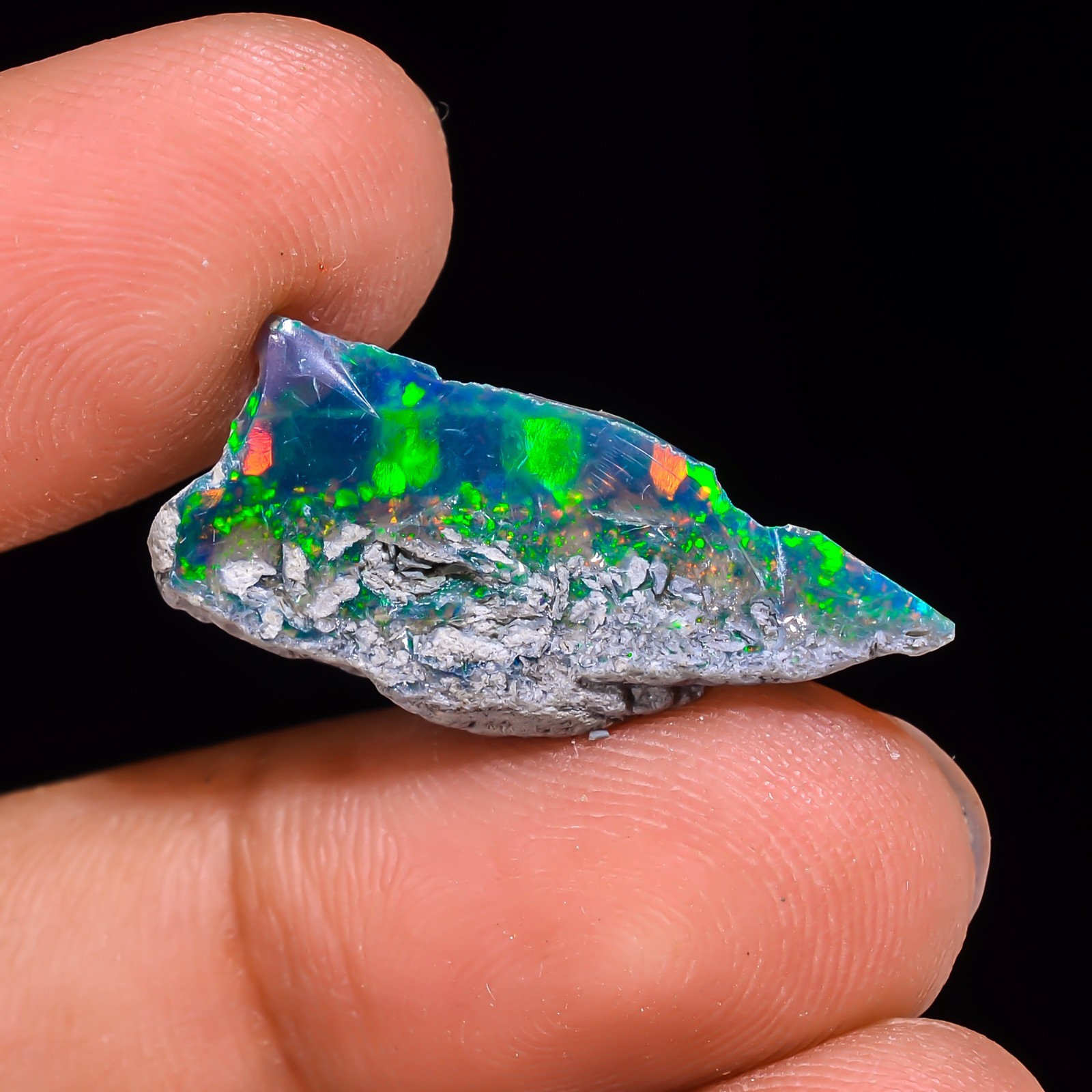 4.5ct Natural Black Opal Rough Ethiopian, Fire Opal Gemstone, 25×11 MM Welo Opal