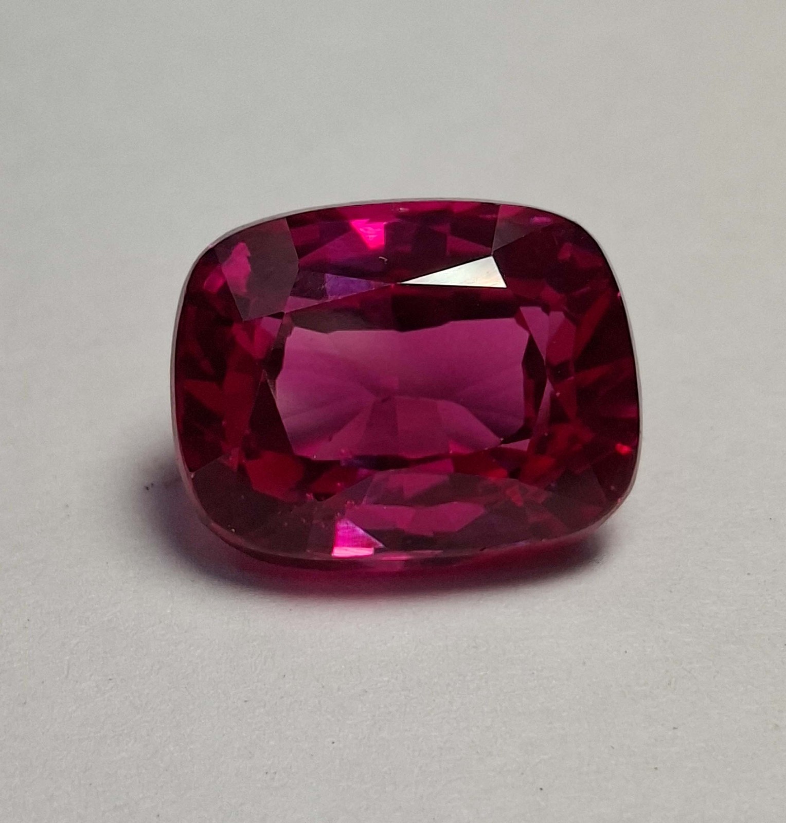 Cushion Cut Natural Pink Sapphire 12-14 Ct Certified Loose Gemstone SB859