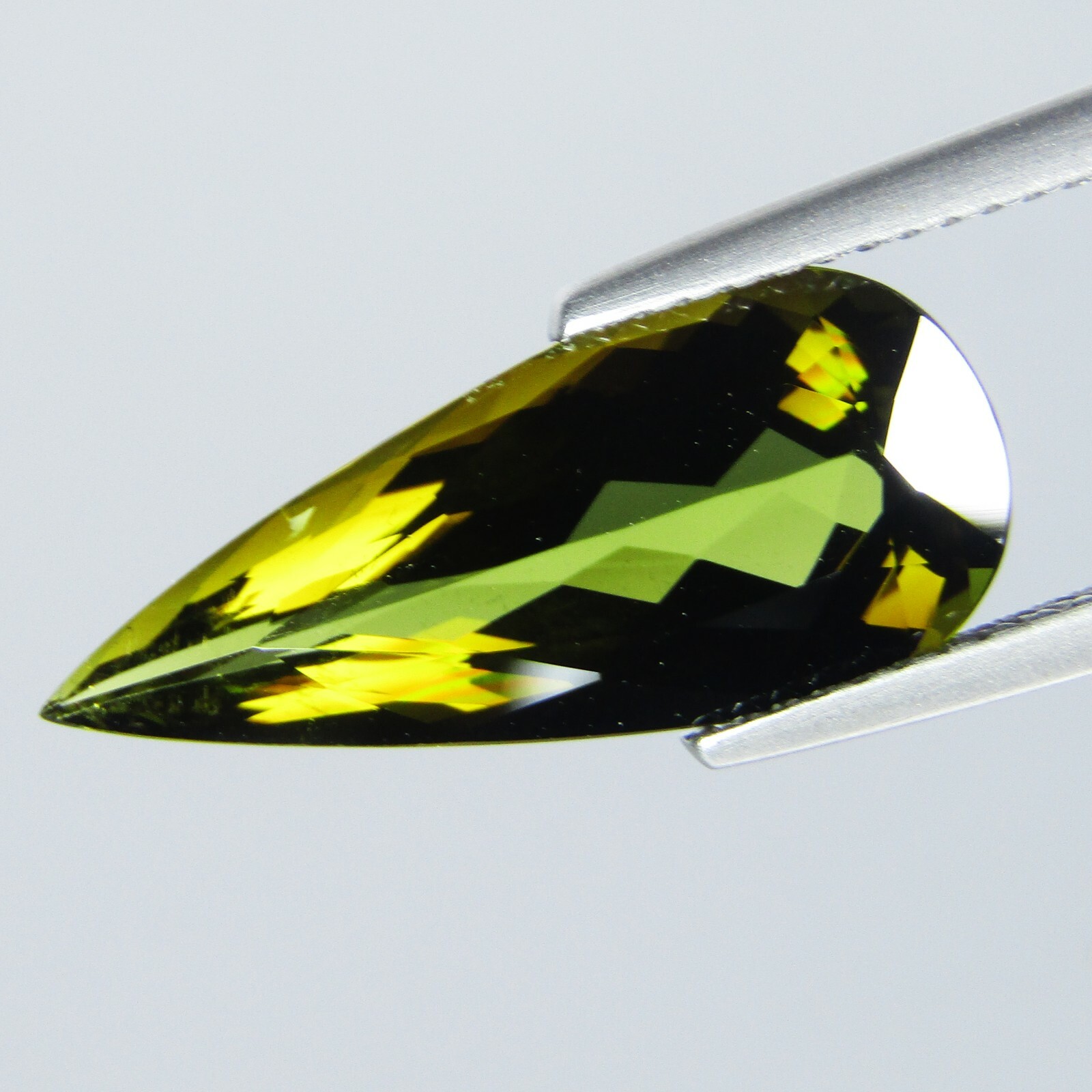 5.46Cts Stunning Natural Green Tourmaline Pear Shape Mozambique Gemstone Ref-VDO
