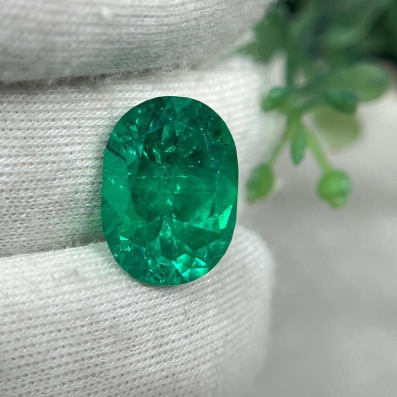 10Ct Natural Colombian Green Emerald Oval Cut Gemstone Loose emerald Jewelry Gem